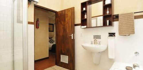 Aloe Guest House Hermanus Eksteriør billede